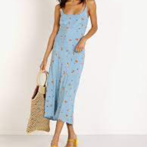 Joan Dress ASTR the Label - Sky Blue Pansy - Picture 2 of 3